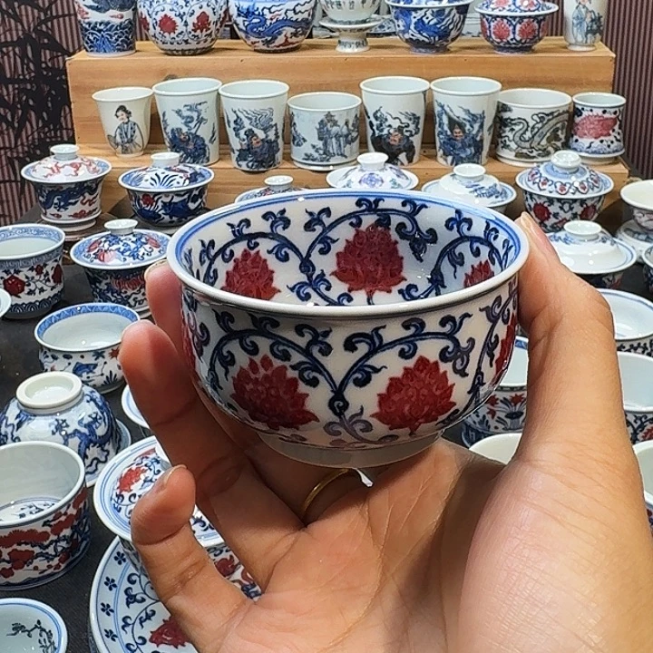 缠枝莲满贵炉式杯