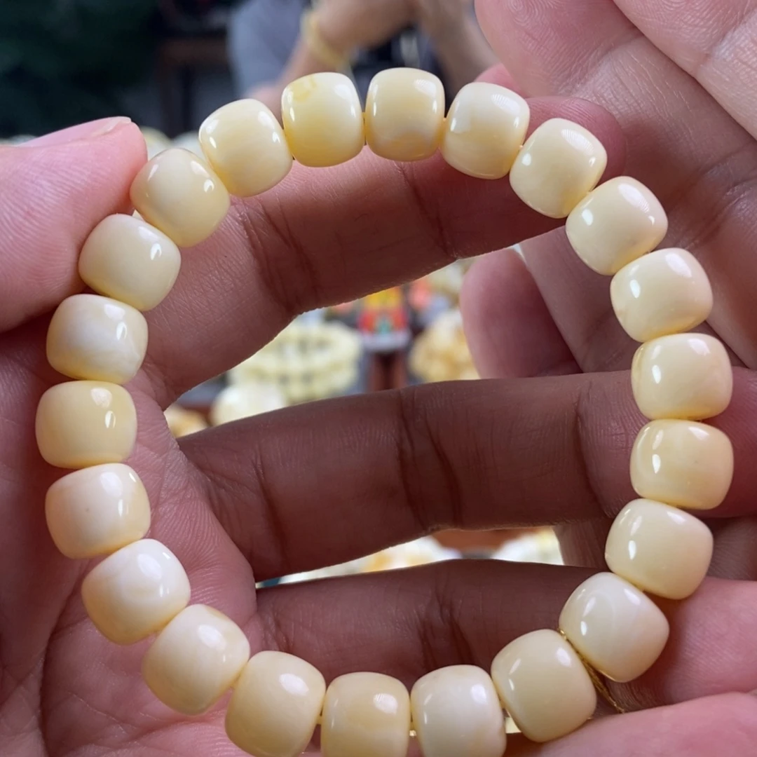 未镶嵌琥珀珠宝奇石10奶白蜡手串14.61