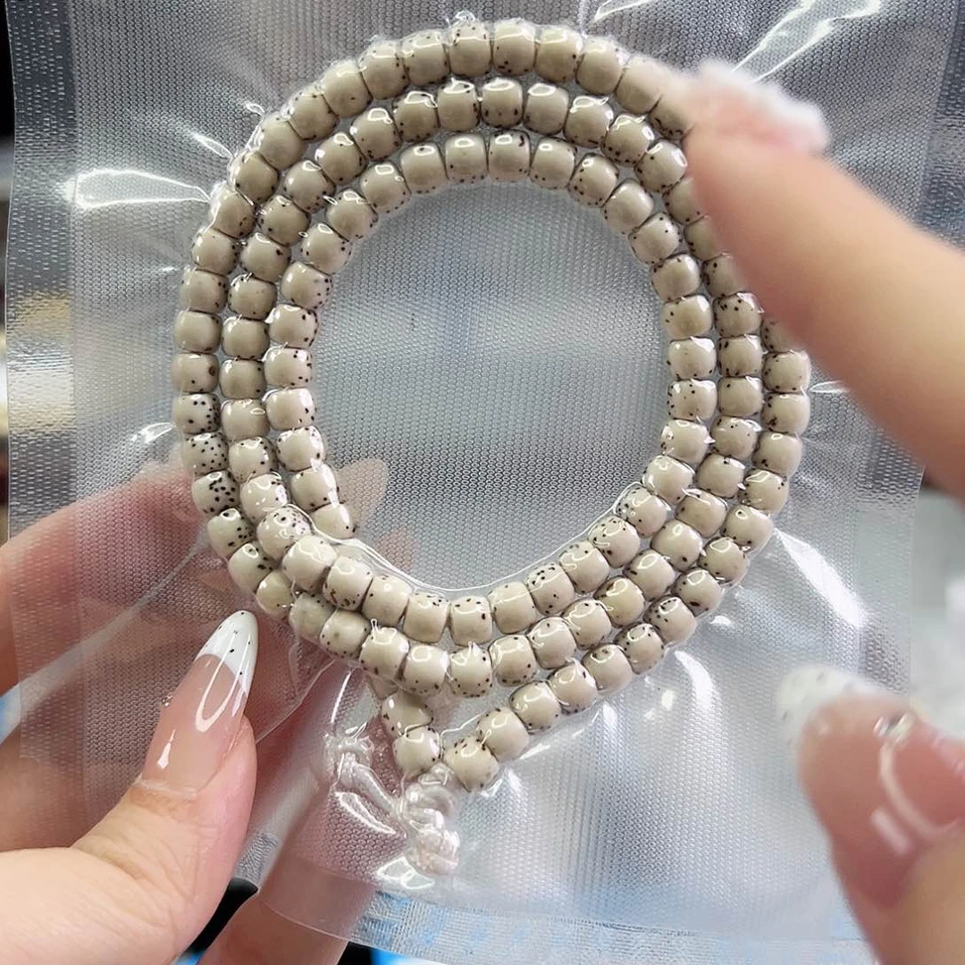 星月菩提手串cc6-5半壁留白 福利