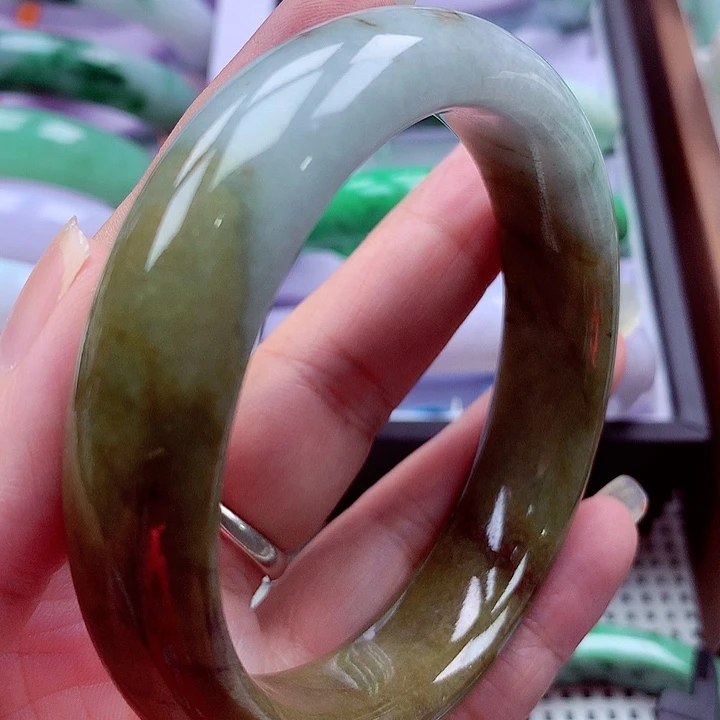未镶嵌手镯翡翠翡翠