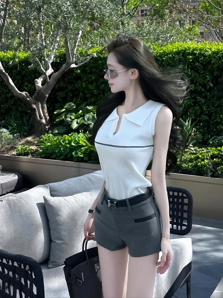 夏季2025新款女装韩系穿搭时尚气质百搭网红修身无袖上衣