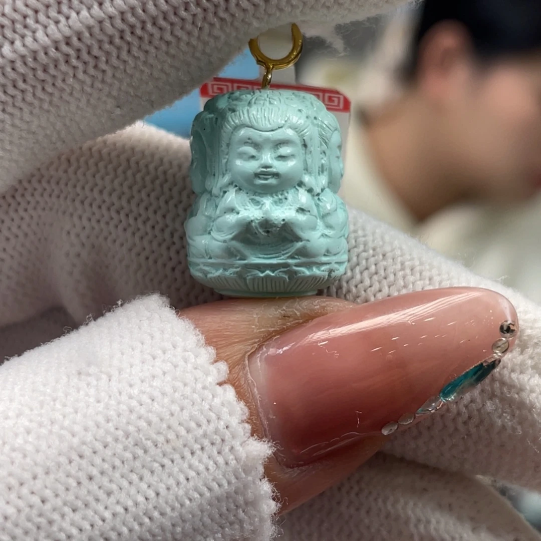 绿松石未镶嵌挂件