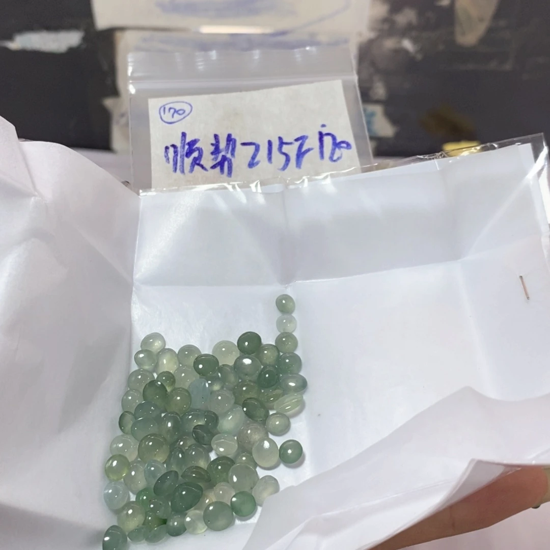 定制翡翠未镶嵌顺**为我