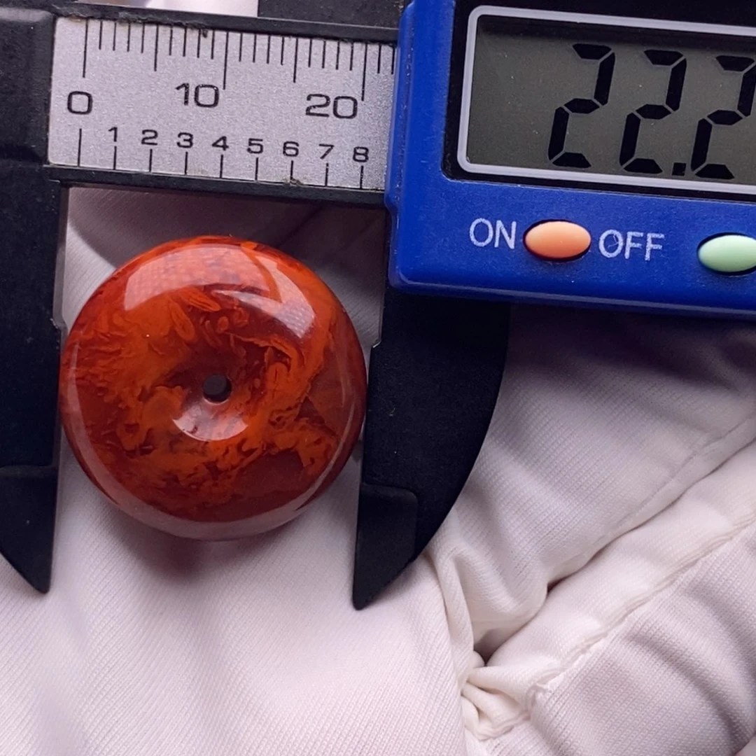 南红玛瑙配饰未镶嵌