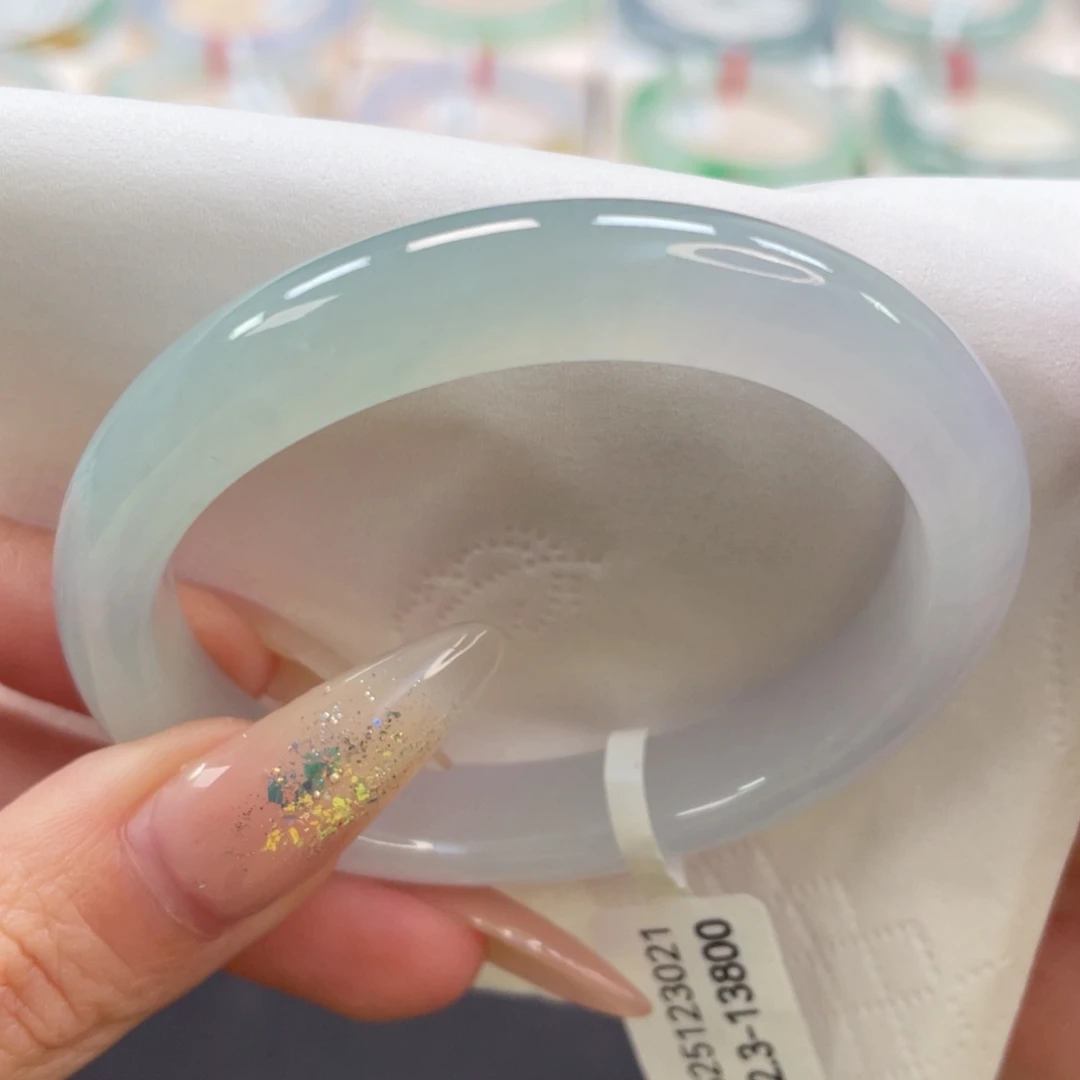 未镶嵌手镯翡翠上新52.3贵妃淡雅春彩2号