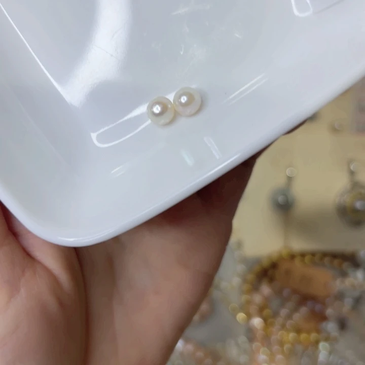 吊坠925银白透粉耳钉一对