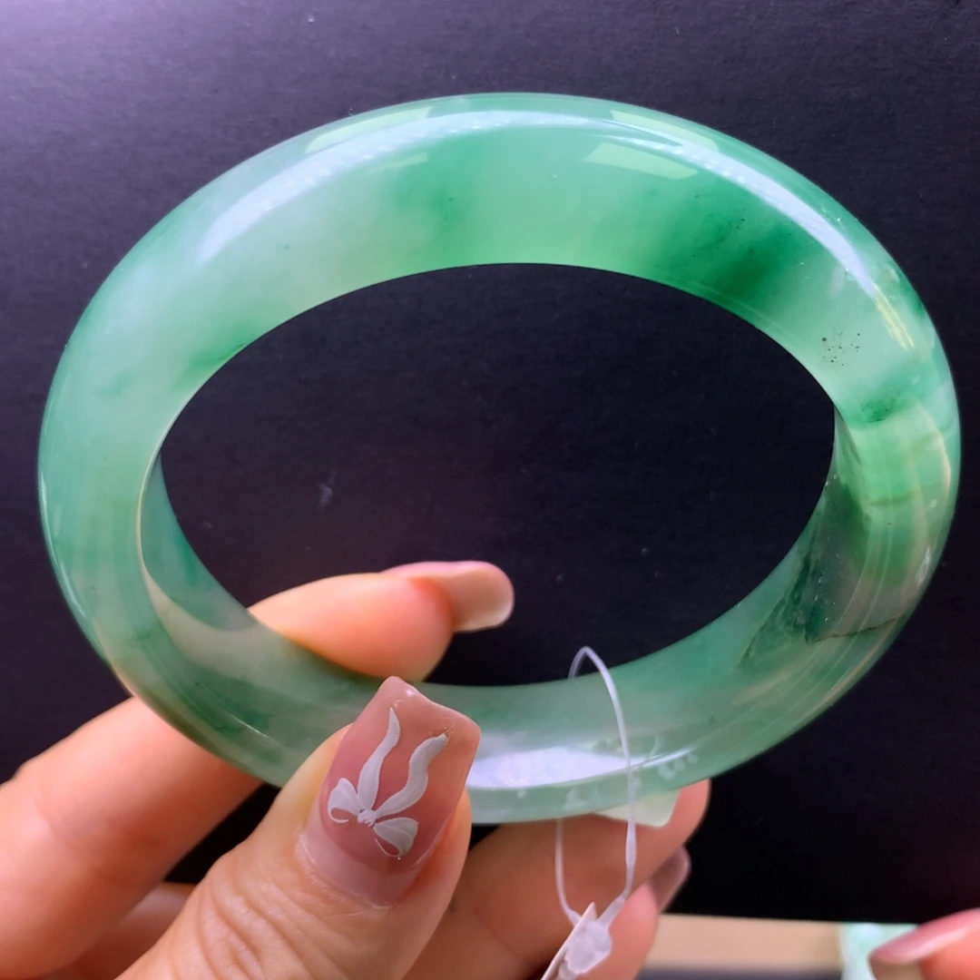 石英质玉未镶嵌手镯58