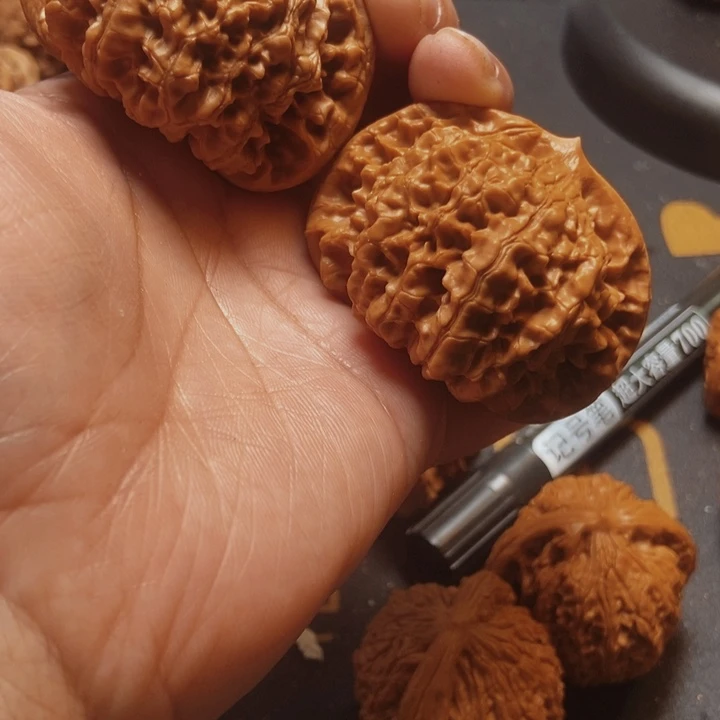 文玩核桃吊坠文玩66