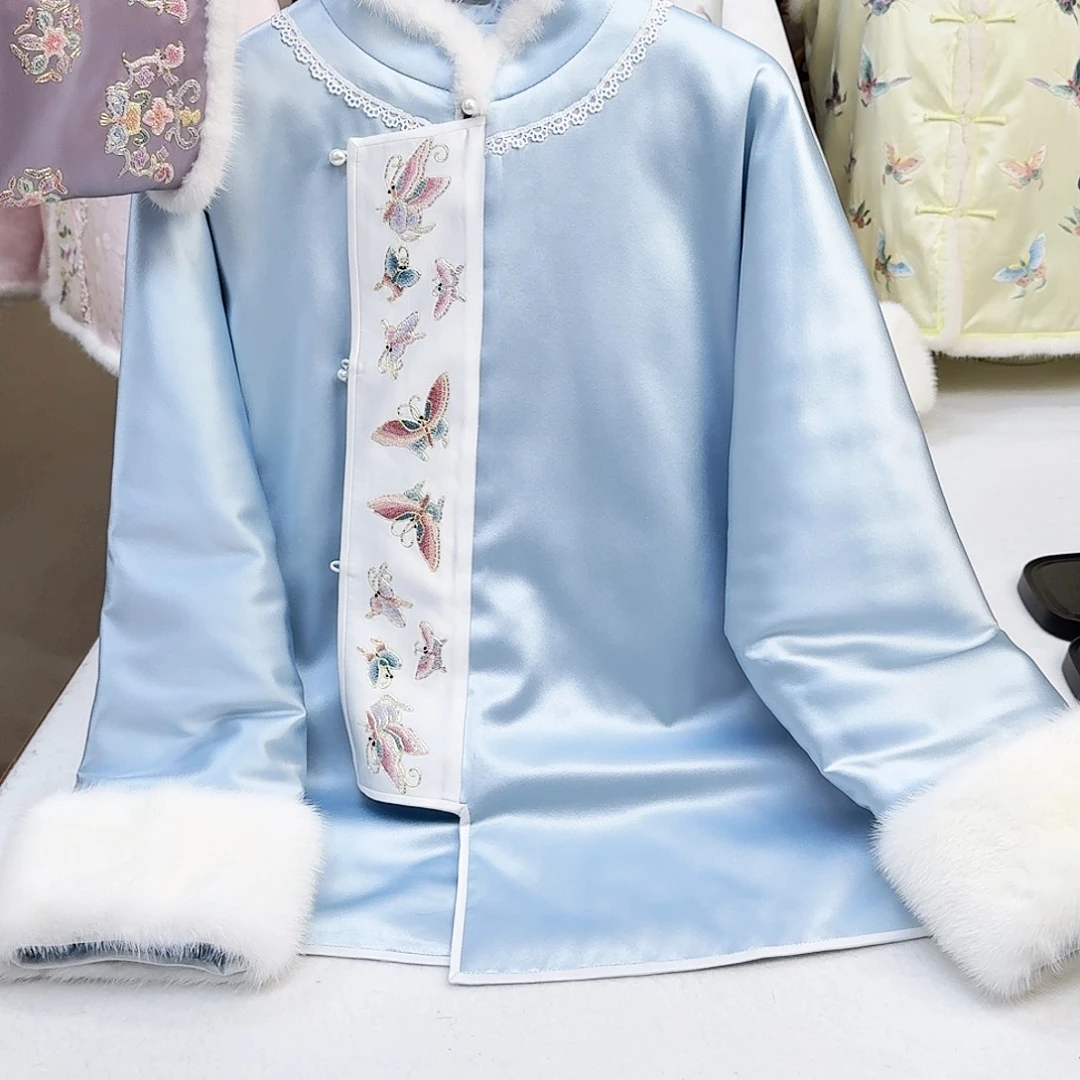 织绣真丝蓝色琵琶襟棉服