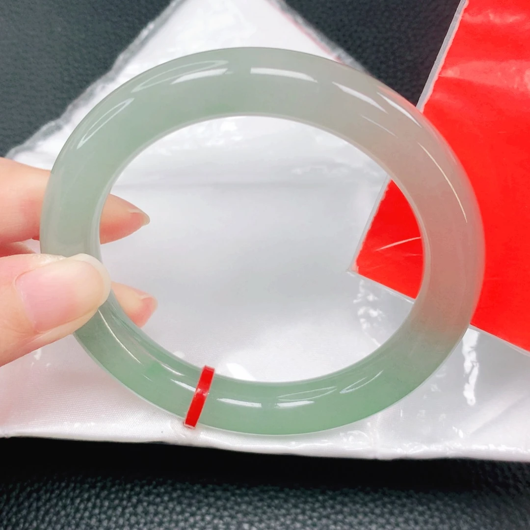 翡翠未镶嵌手镯59圈