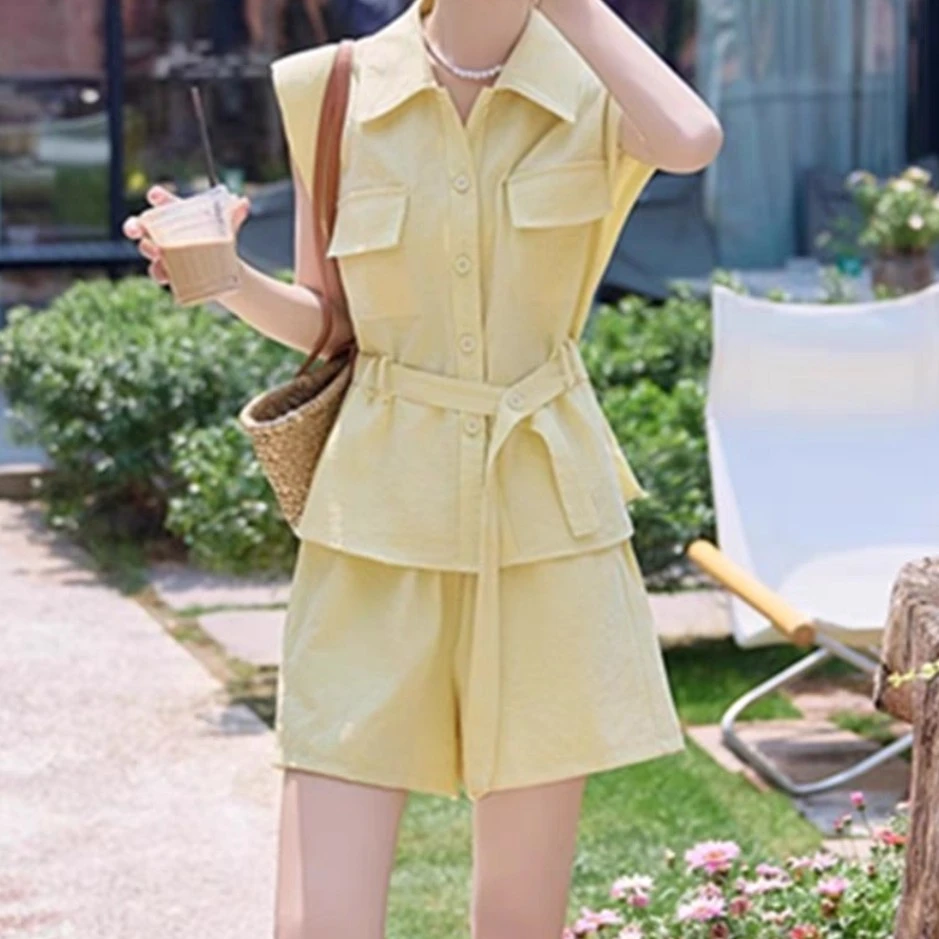 娟儿家2025夏季新款设计感无袖衬衫时尚套装气质显瘦短裤两件套