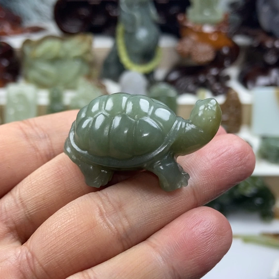 【闪购商品】吊坠(不含链)未镶嵌和田玉