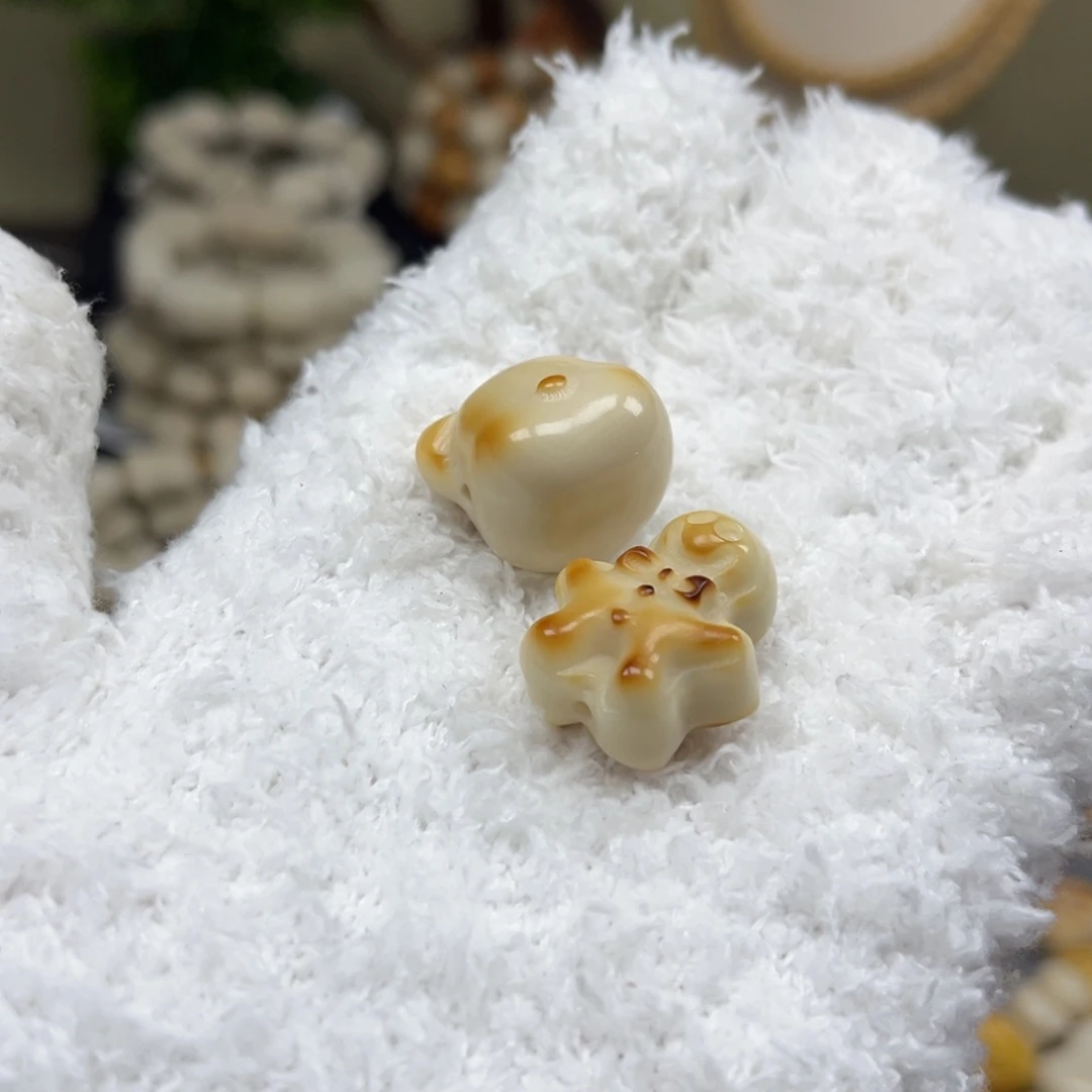 菩提根/象牙果吊坠1.21.58两颗