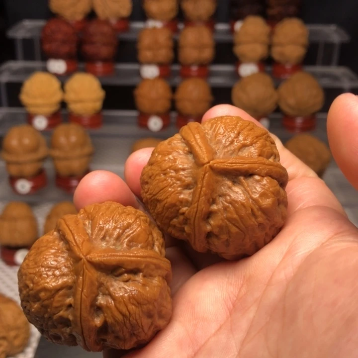 把件文玩核桃27粗筋三棱