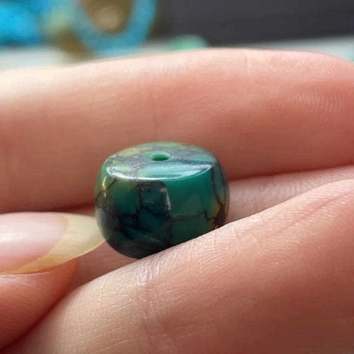 微***姐绿松石未镶嵌配饰