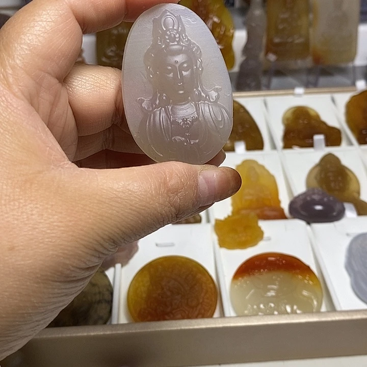 玛瑙/玉髓未镶嵌颈饰