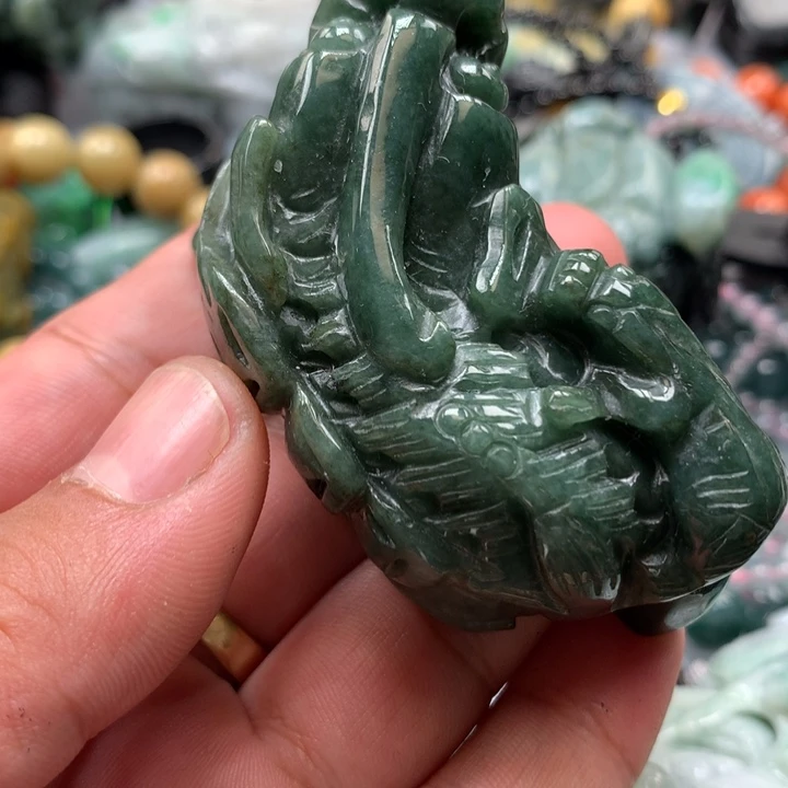 翡翠颈饰未镶嵌保真天然a货翡翠