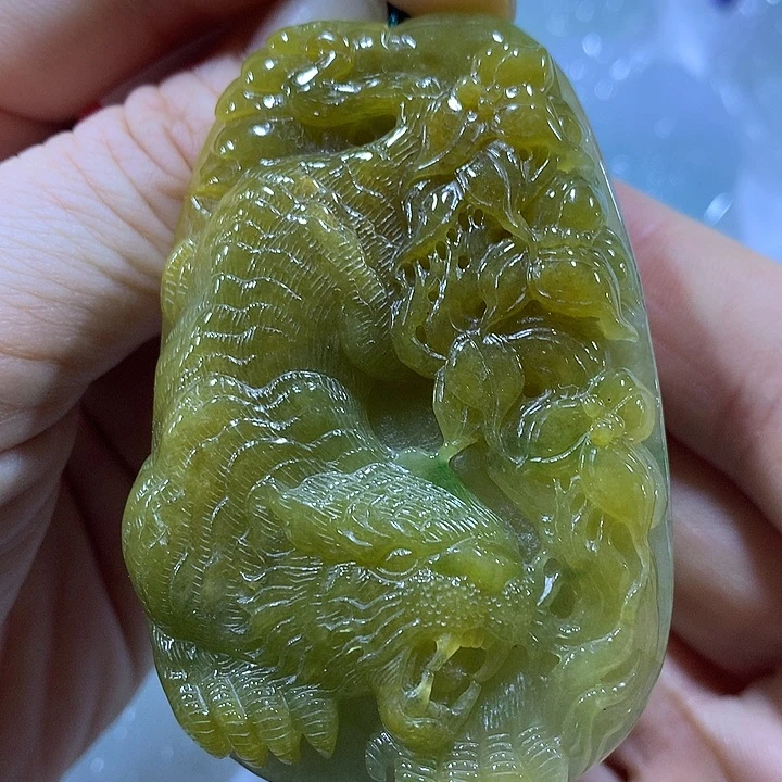 翡翠未镶嵌颈饰天然翡翠A货吊坠