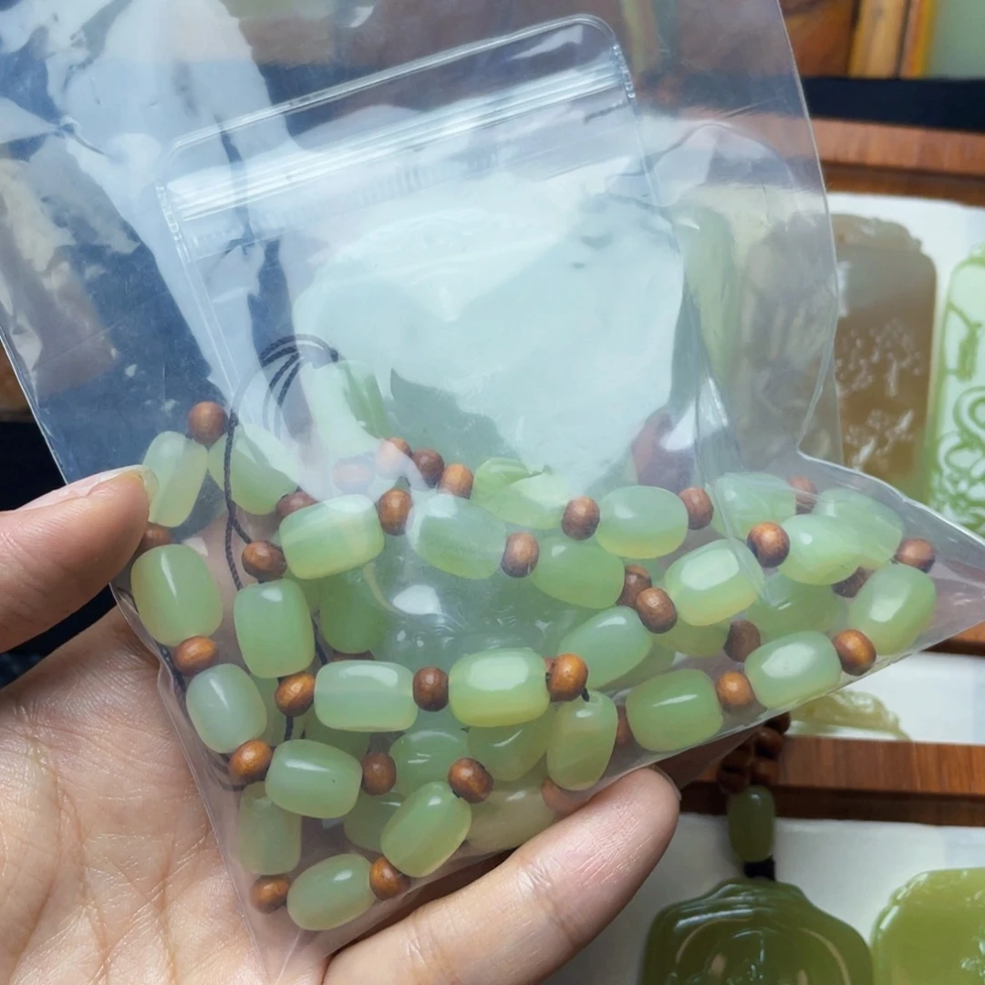 用***8新疆昆仑山料观音