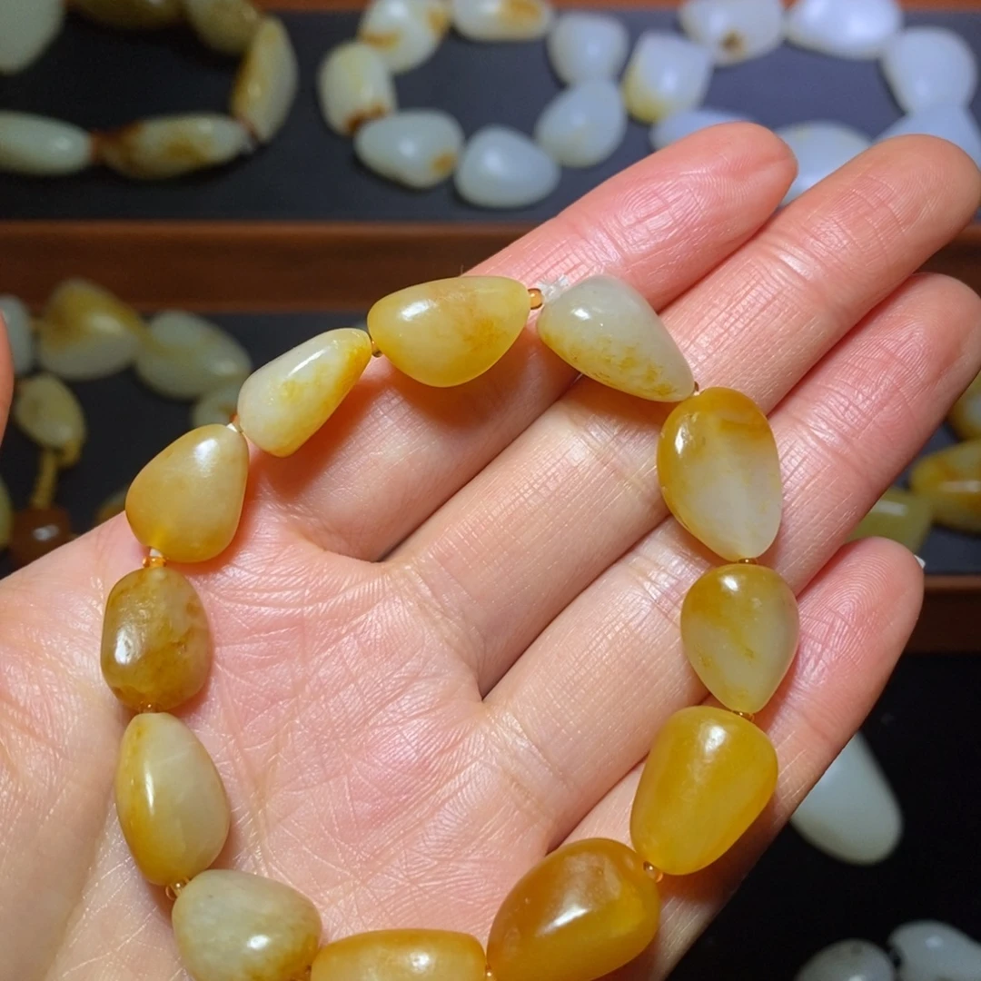 和田玉未镶嵌手链