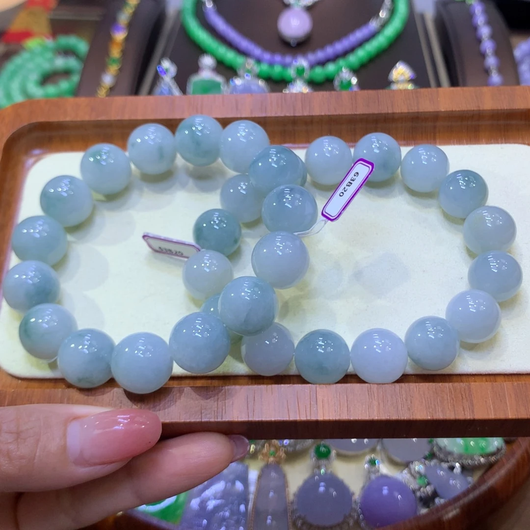 【闪购商品】翡翠未镶嵌颈饰?****婆2条