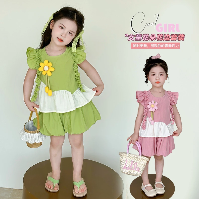 小女孩夏季新款飞袖套装甜美洋气立体花朵拼接短袖花苞短裤两件套