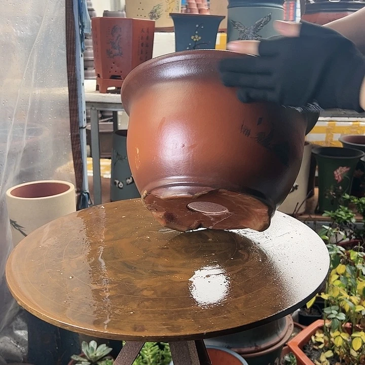 宜兴紫砂30紫气东来