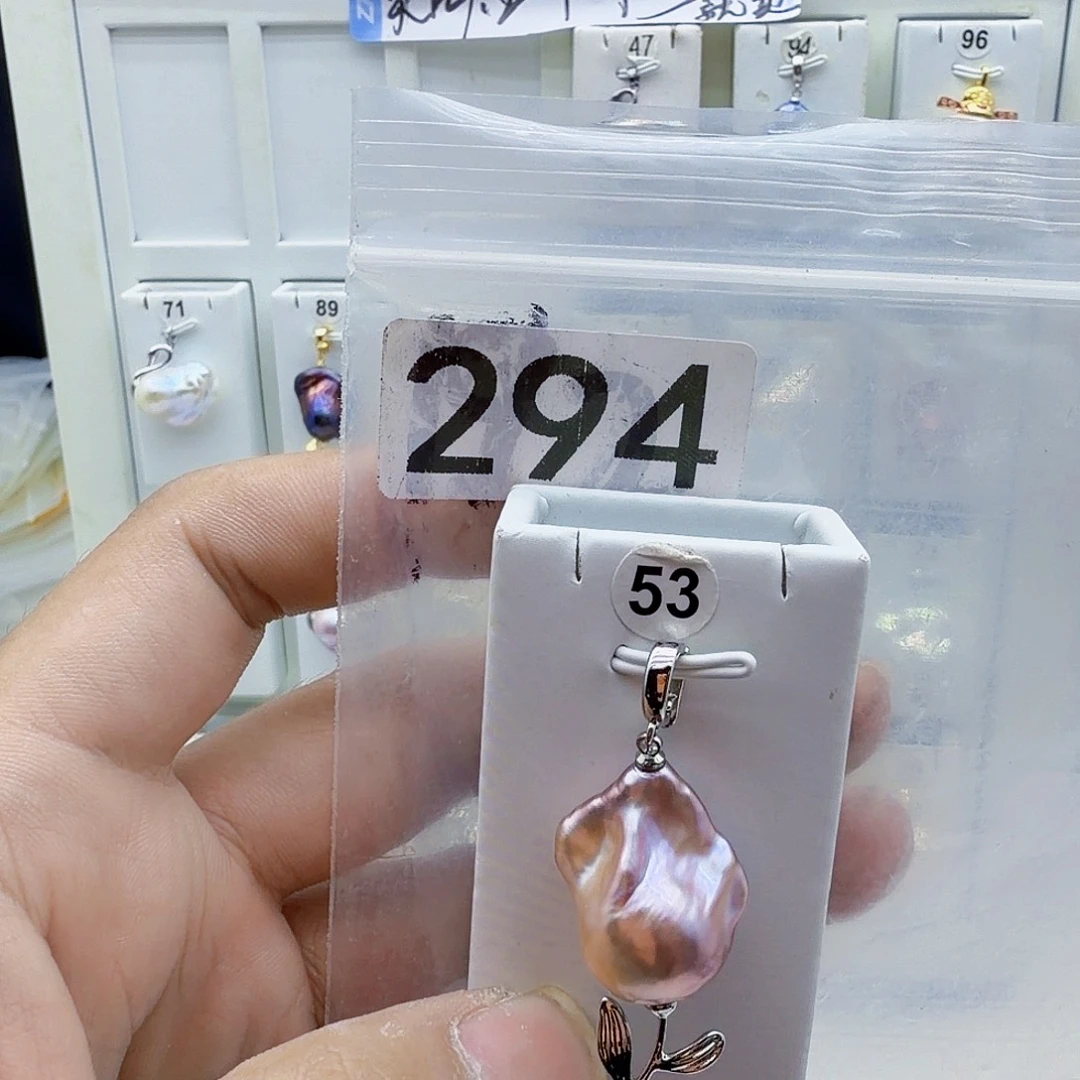 合金淡水珍珠颈饰