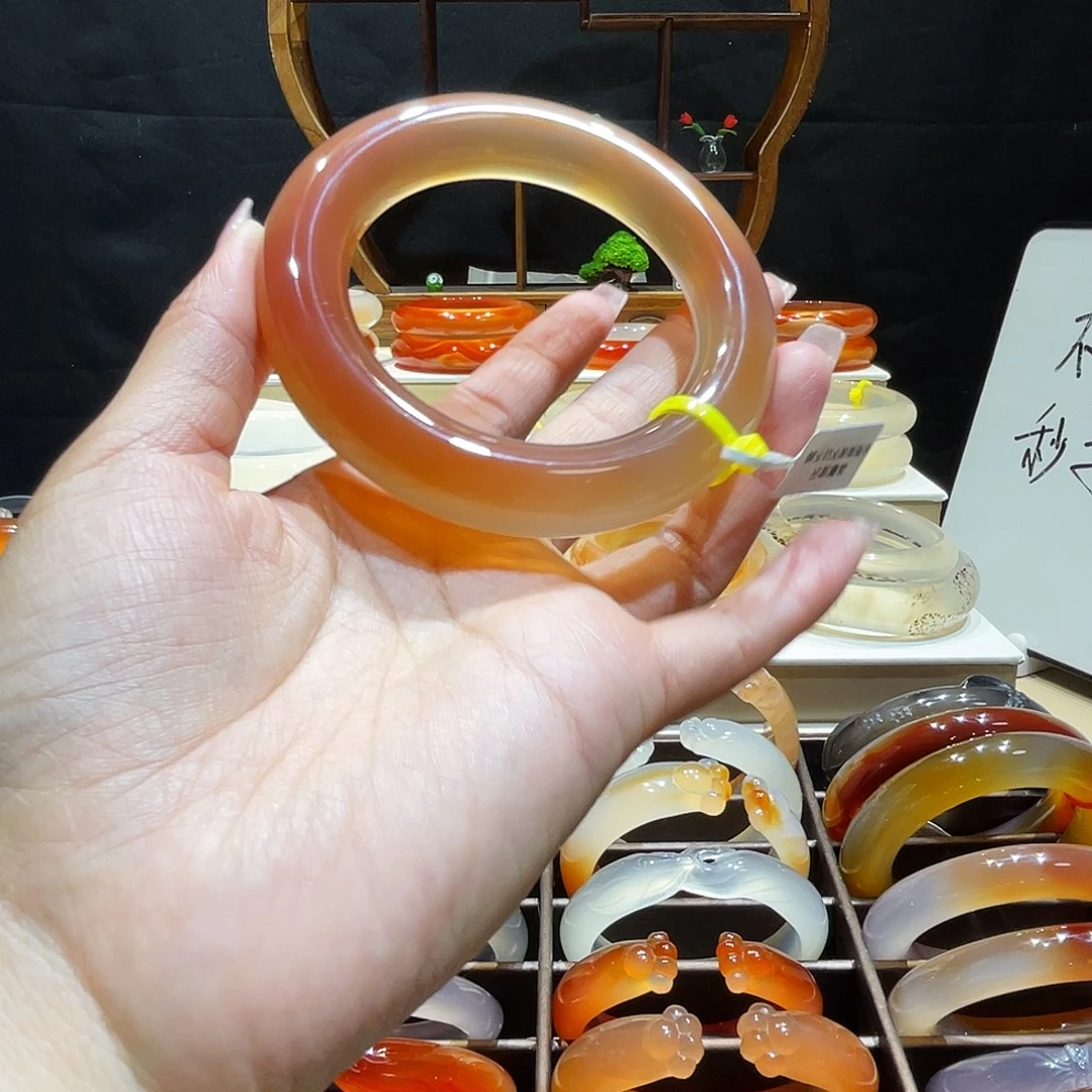 玛瑙/玉髓未镶嵌手镯