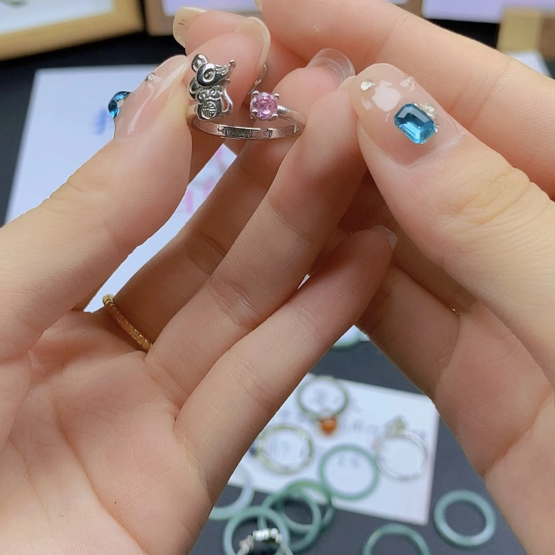 翡翠戒指未镶嵌戒指
