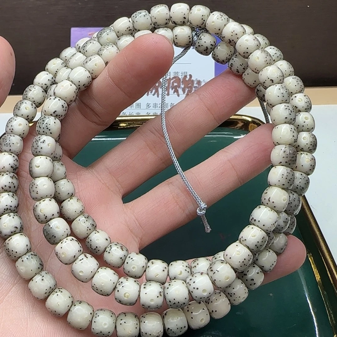 星月菩提吊坠888。