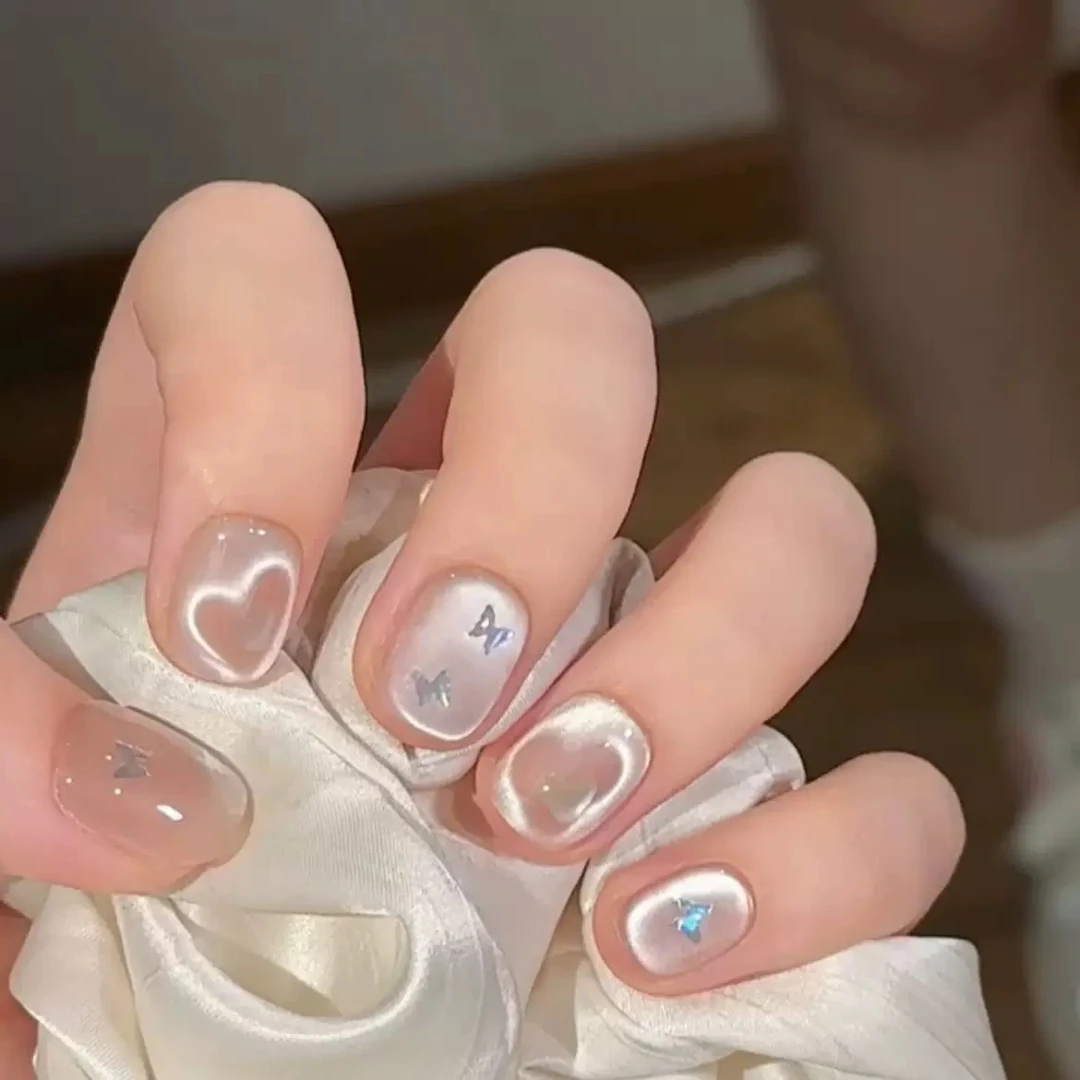 【砰然心动】高品质手工穿戴甲手绘爱心追光猫眼指甲贴美甲