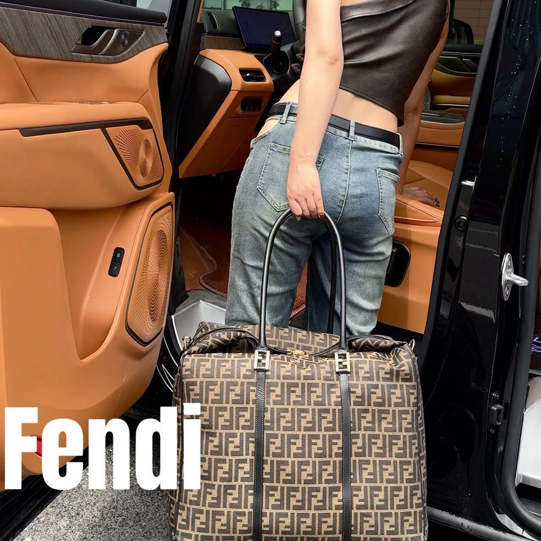 修复品618951/FENDI/芬迪饭盒50行李包
