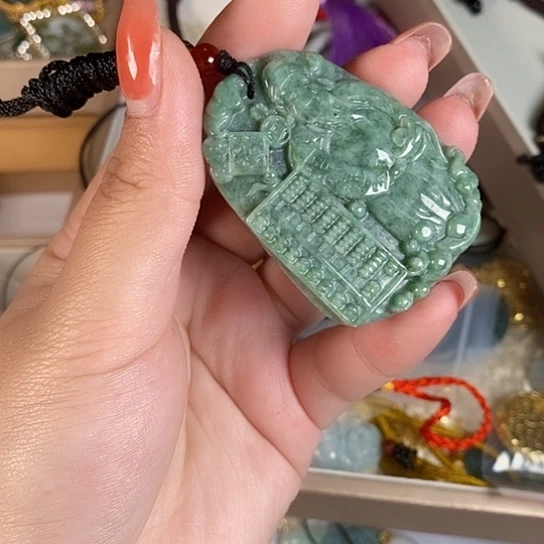 翡翠未镶嵌颈饰天然翡翠