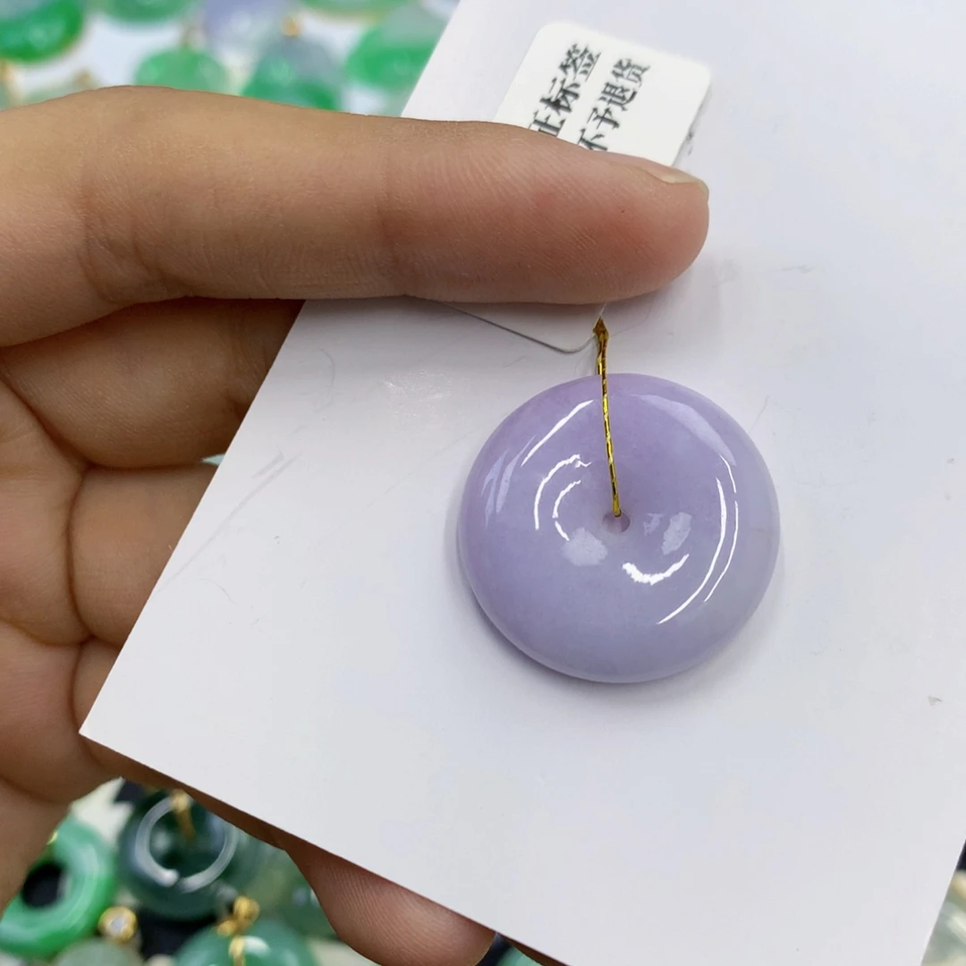 H***ㅤ翡翠未镶嵌颈饰翡翠