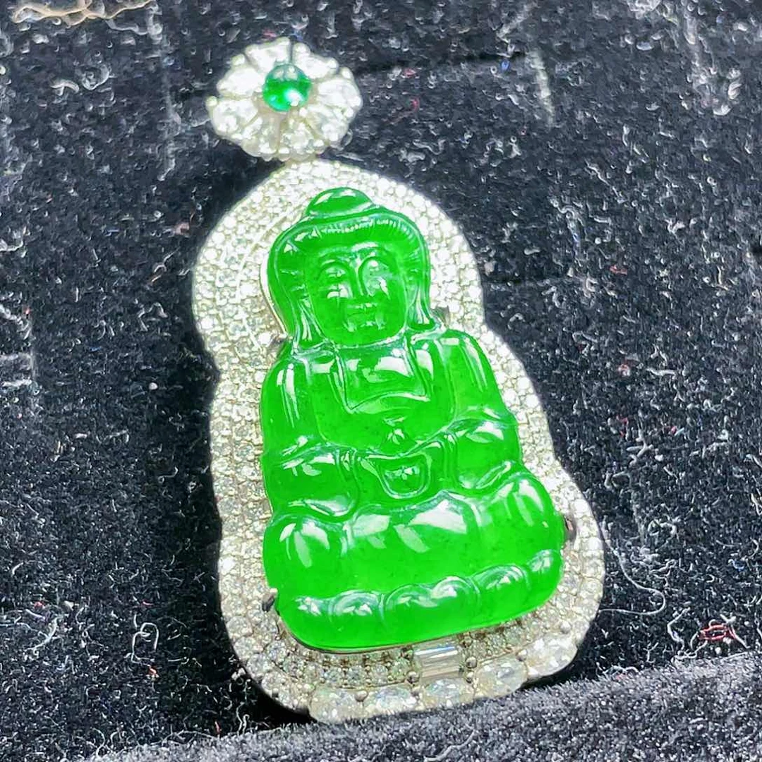 翡翠颈饰未镶嵌11，