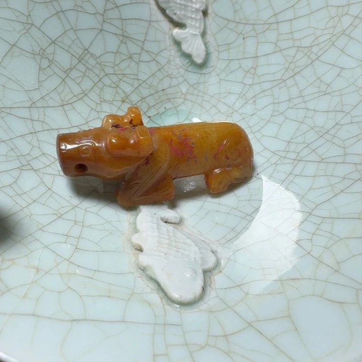 威***狮瓷片双鱼青瓷开片大碗