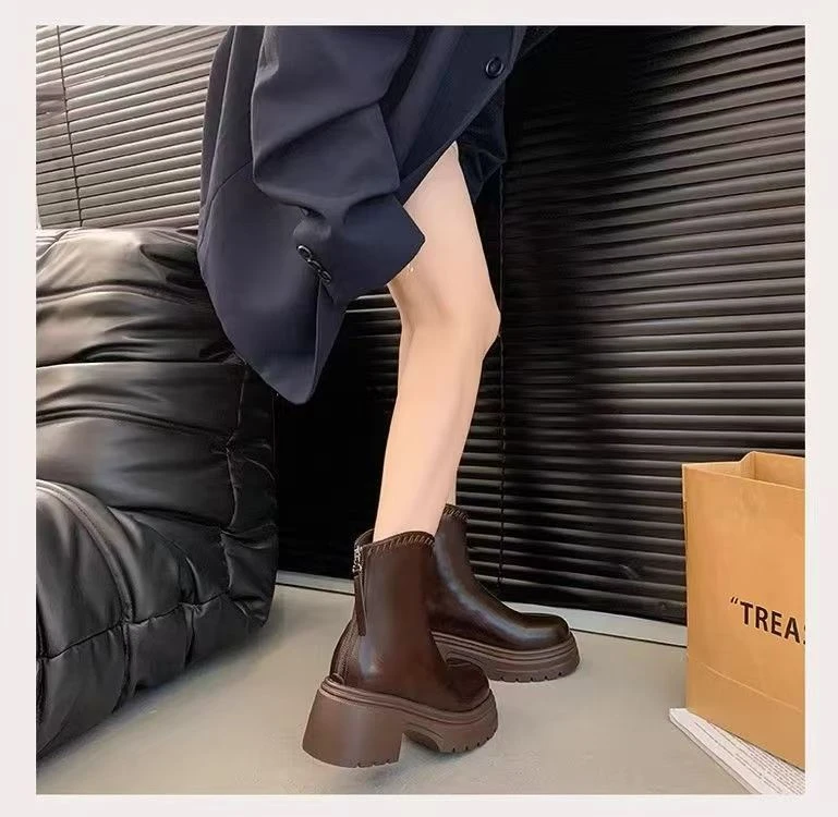 新款爆款厚底马丁靴女秋冬季马丁靴新款粗跟圆头冬季靴瘦瘦靴