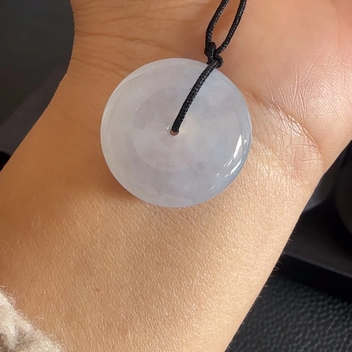 翡翠颈饰未镶嵌平安扣L