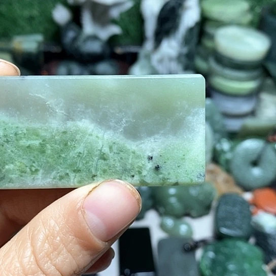 未镶嵌和田玉（糖玉）珠宝半成品