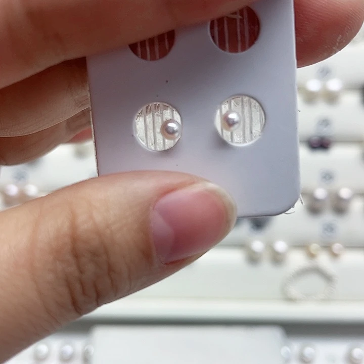 我****耳饰银S925镶嵌淡水珍珠