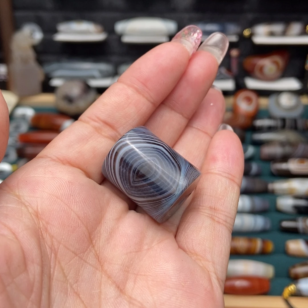 合金颈饰玛瑙/玉髓