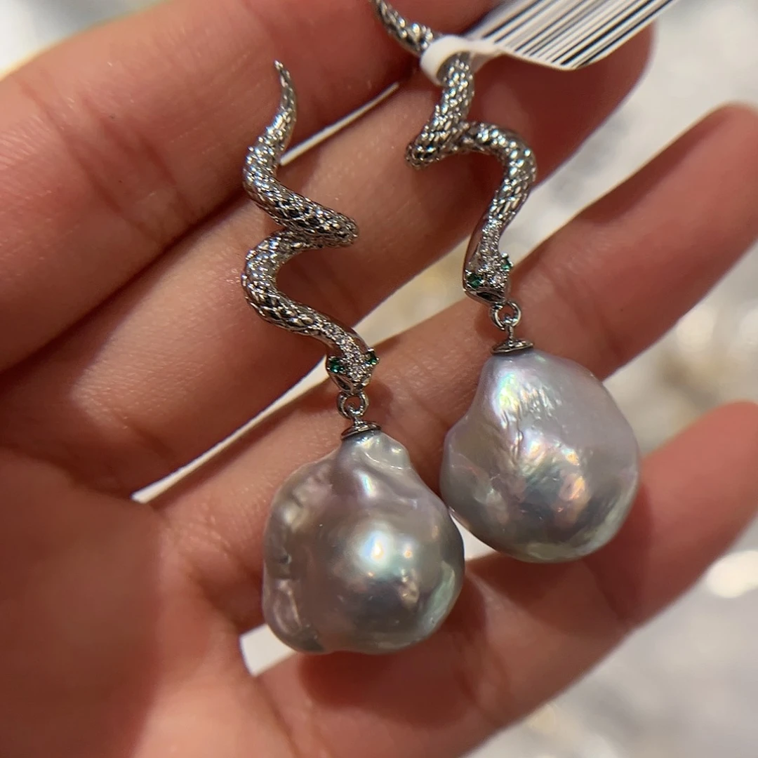 淡水珍珠耳饰合金皓*