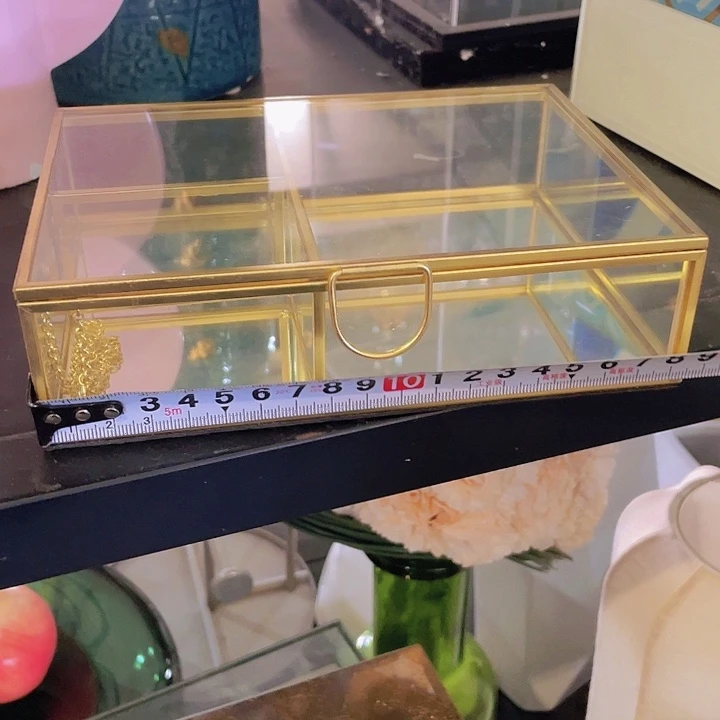 陶瓷花瓶部分（微瑕）
