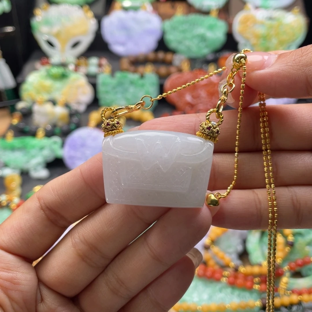 翡翠未镶嵌颈饰代编织