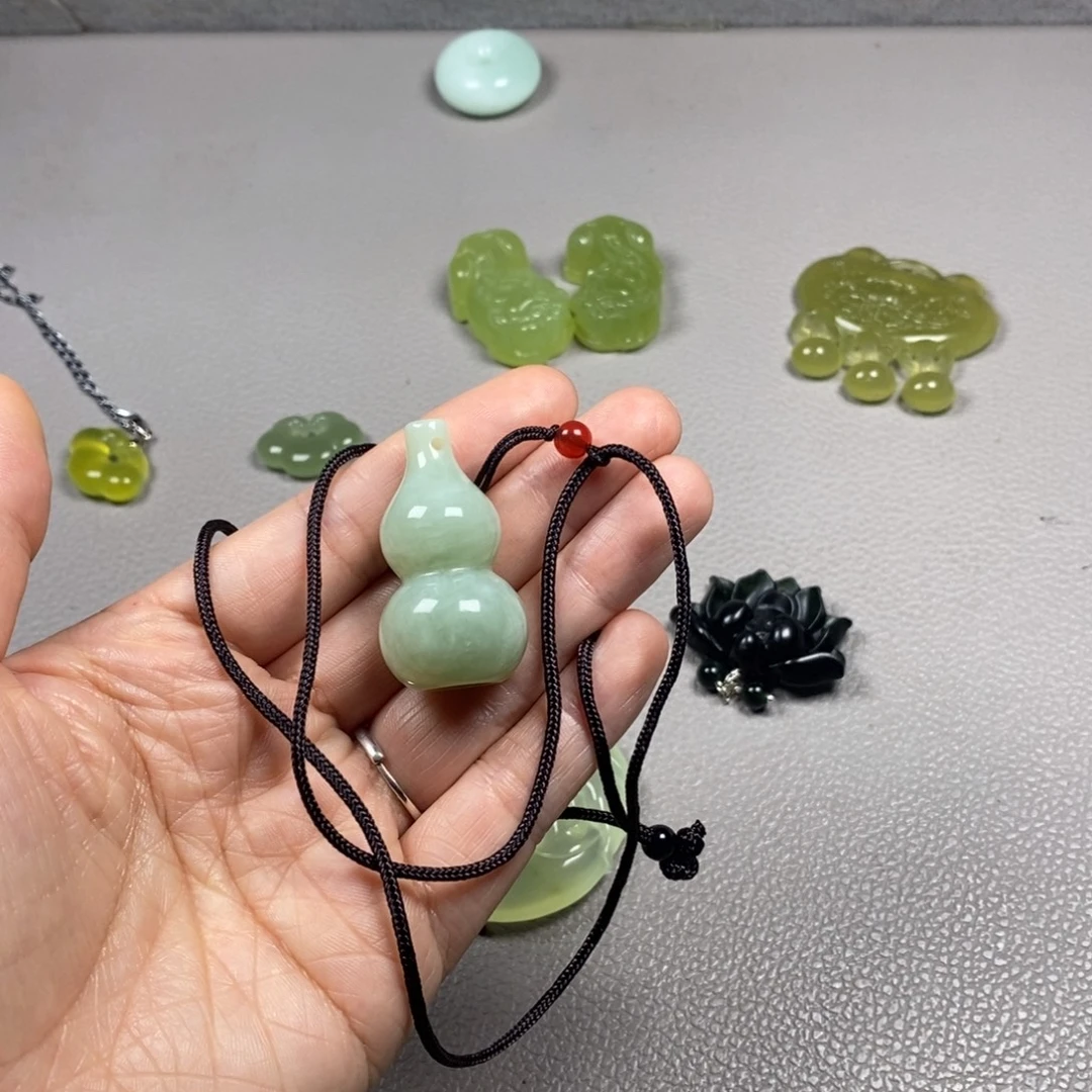 蛇纹石玉未镶嵌挂件耳饰耳环项链