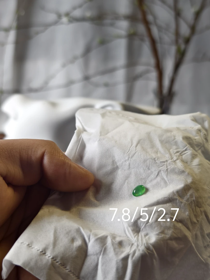 冰种翡翠高冰种金丝绿蛋面干净光泽度好起光起杠可做戒面顶珠