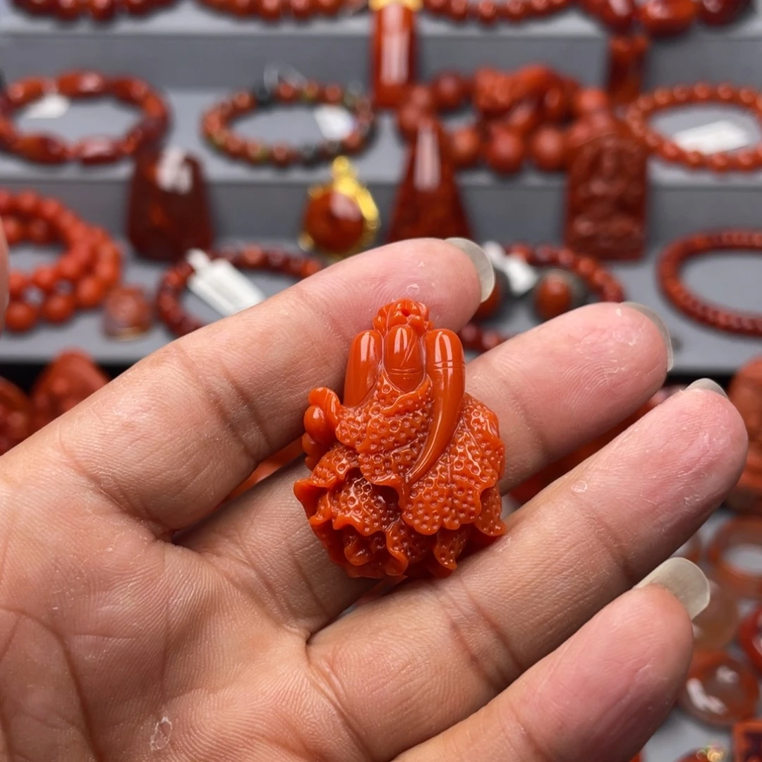 南红玛瑙未镶嵌珠宝奇石吊坠