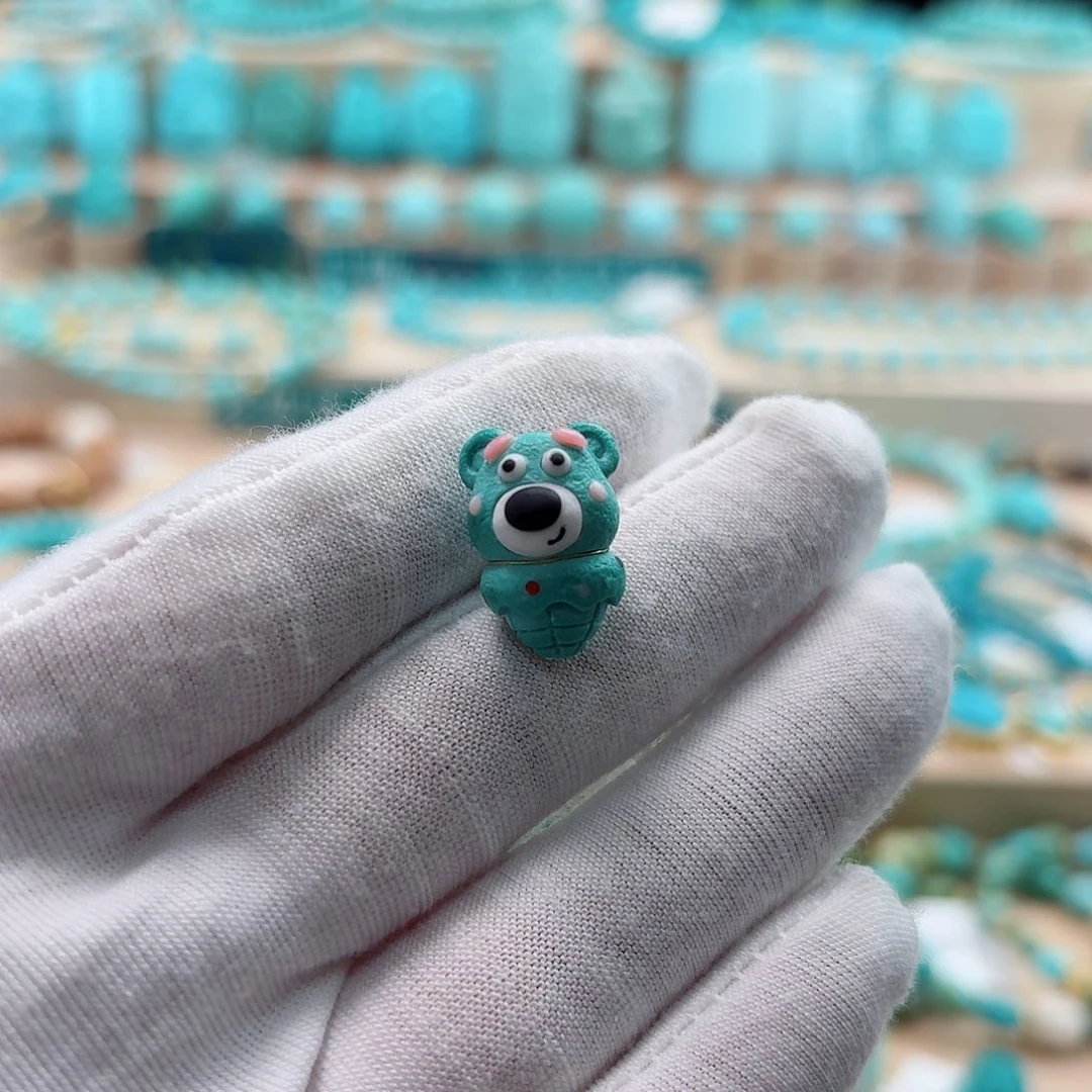 绿松石未镶嵌珠宝奇石