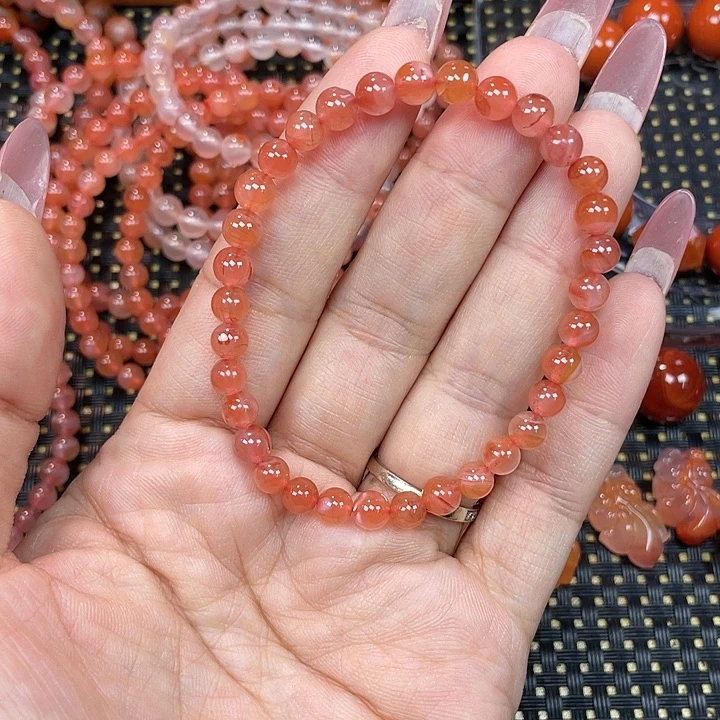 南红玛瑙未镶嵌颈饰冰单圈